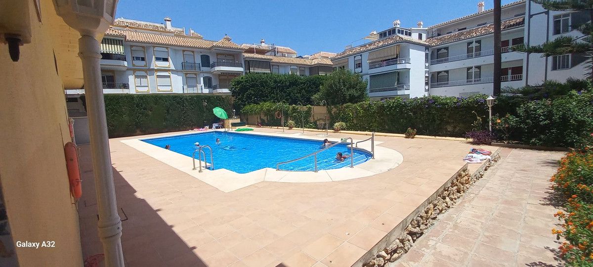 Piscina de Apartament en venda en Mijas amb Aire condicionat, Calefacció i Terrassa