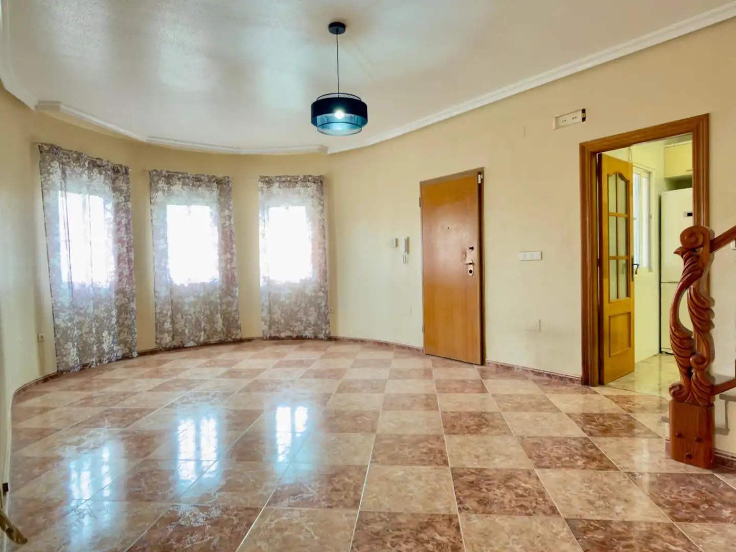 Casa o xalet en venda en Torrevieja amb Aire condicionat, Jardí privat i Terrassa