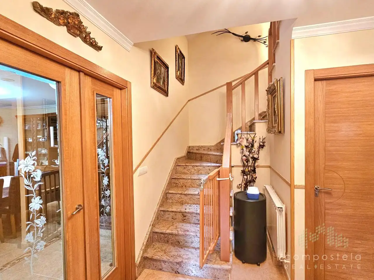 Casa adosada en venta en Lugar de Codesedas, Parroquias de Santiago
