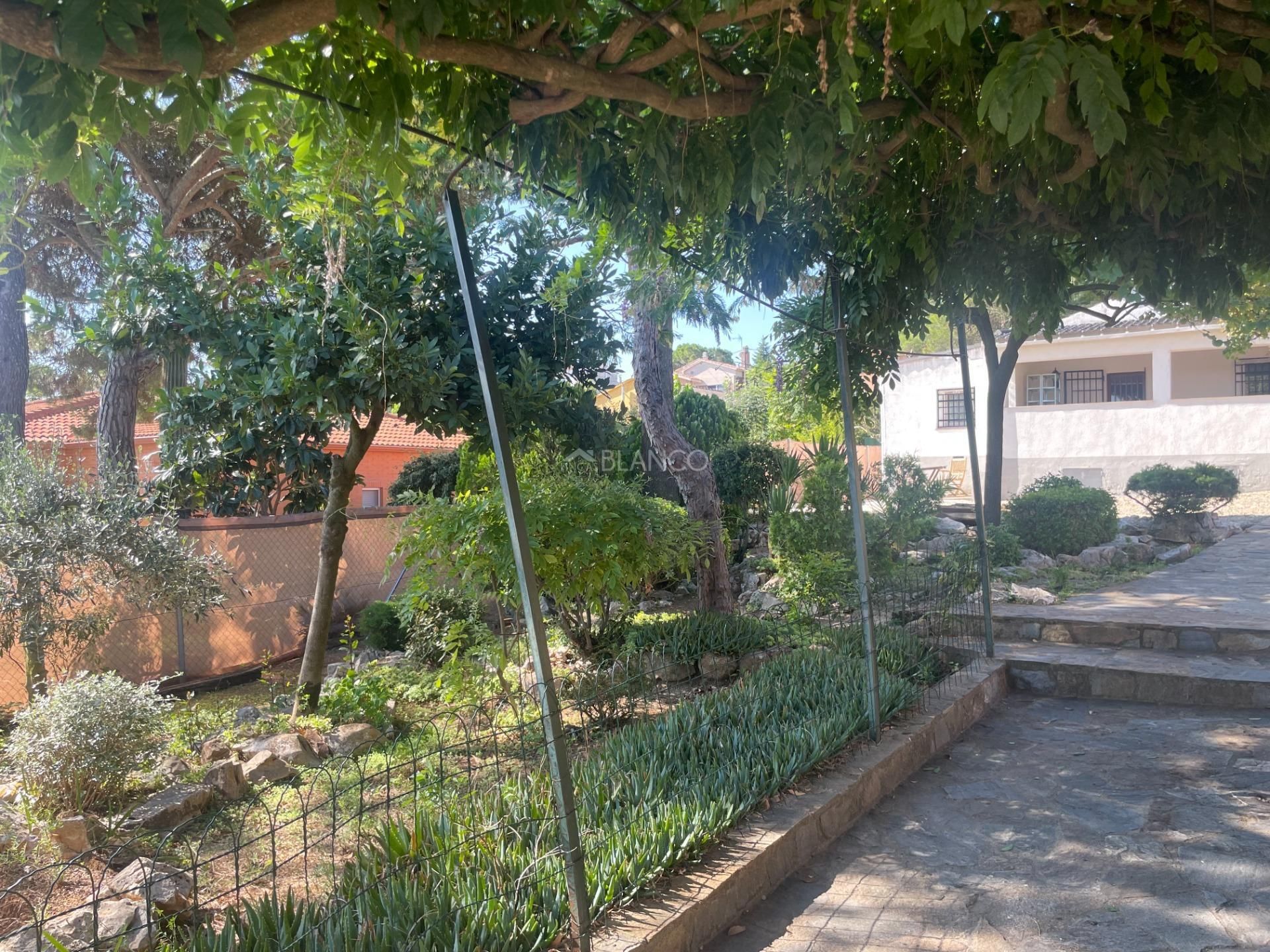 House or chalet for sale in  BERGA, La Torre de Claramunt