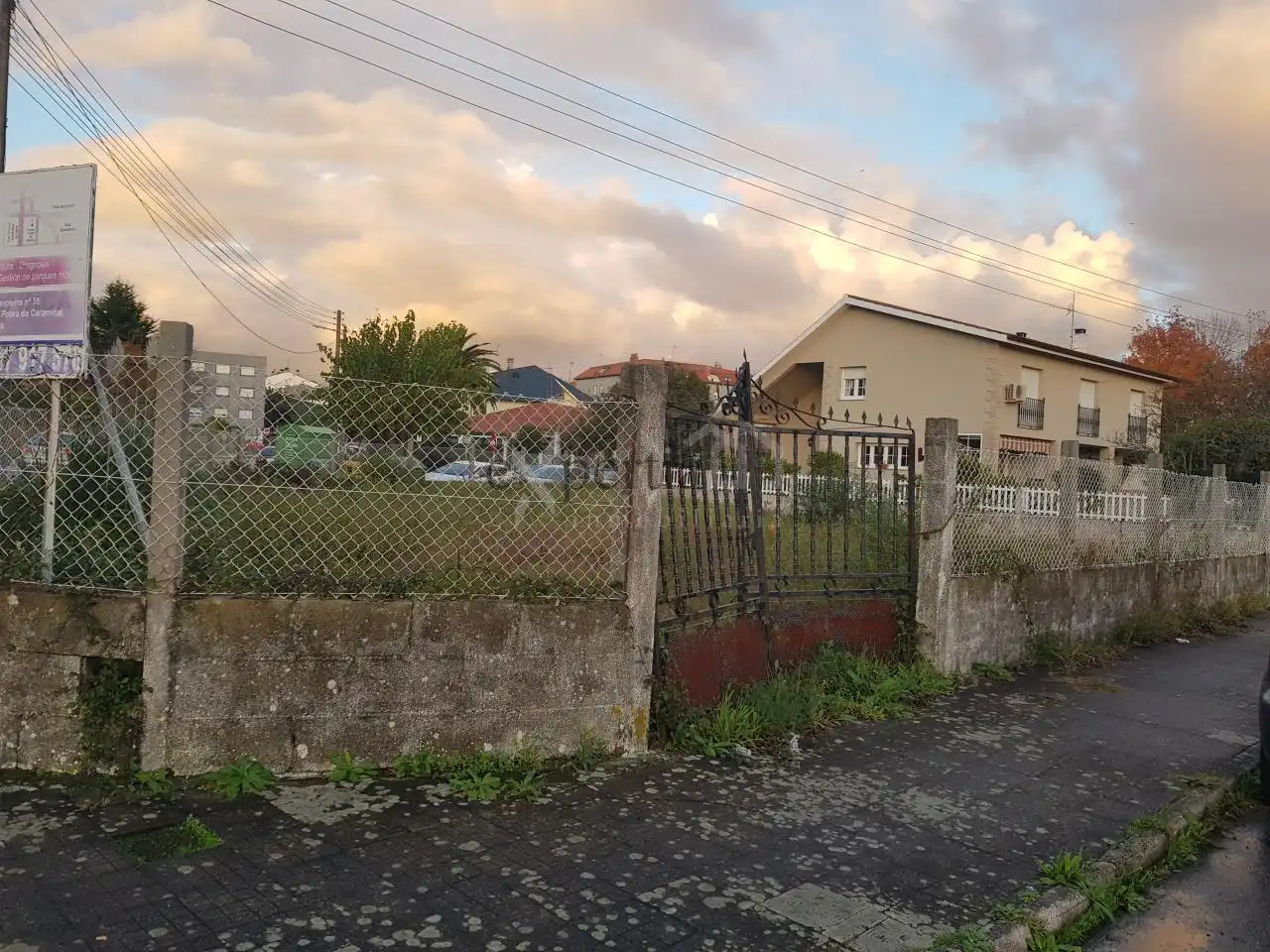 Wohnbaugrundstück zum Verkauf in A Pobra do Caramiñal, imagen 4
