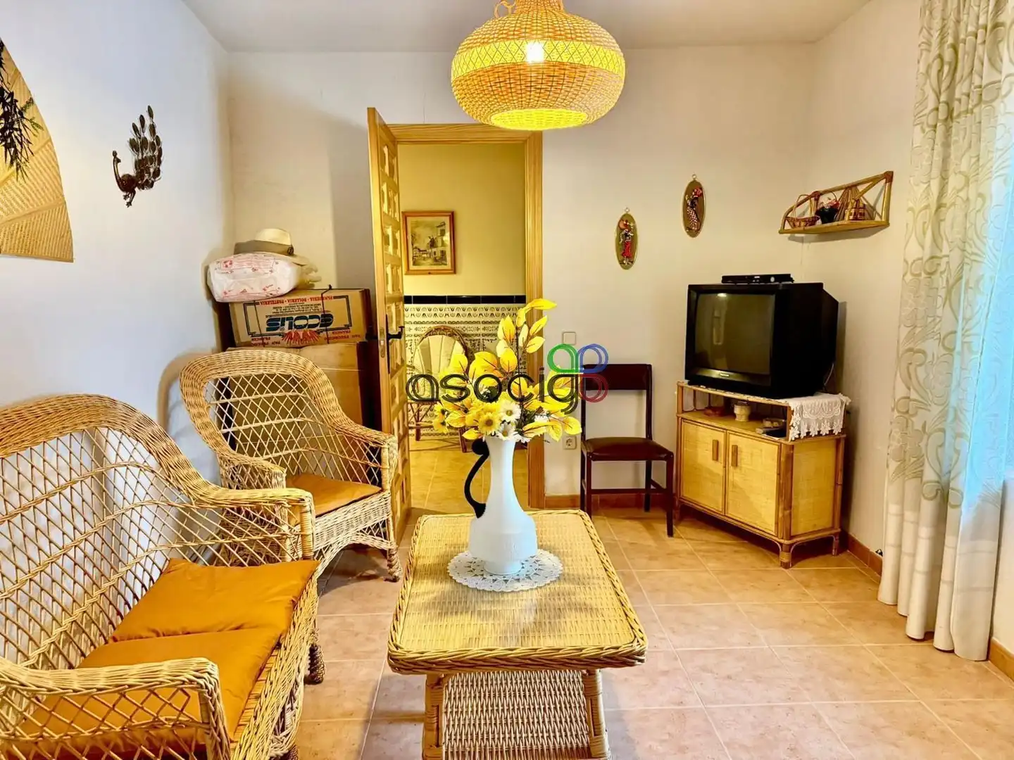 Sala de estar de Casa o chalet en venta en Tamajón con Calefacción, Terraza y Trastero