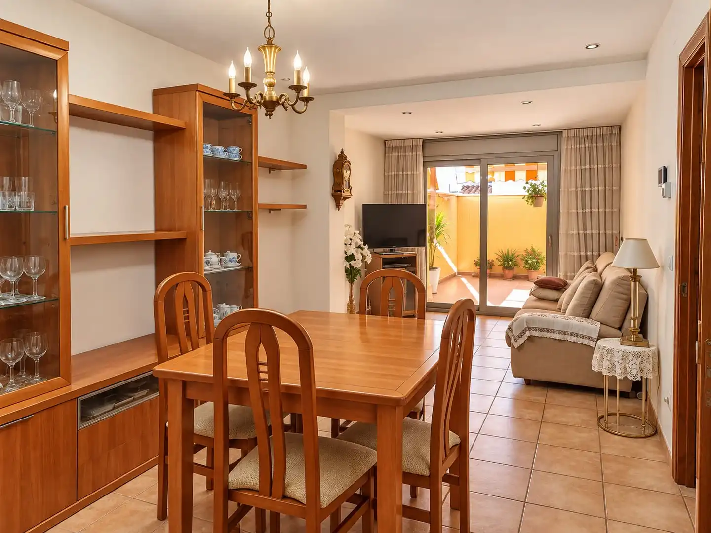 Terraced house with terrace for sale in Centre, imagen 6
