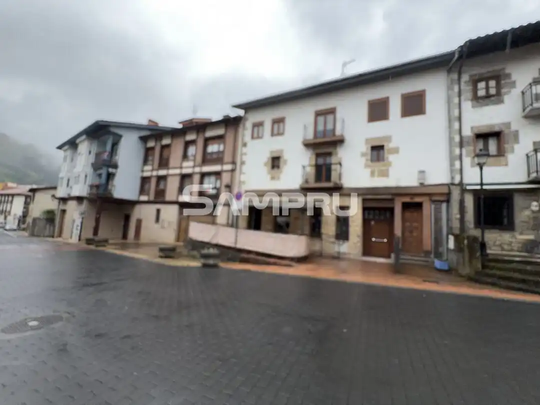 Exterior view of Flat for sale in Aramaio  with Balcony