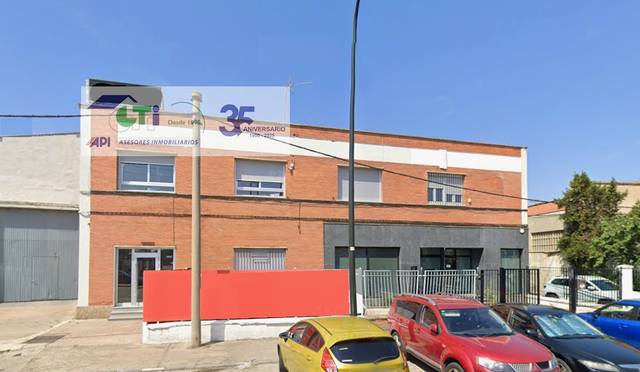 Local comercial en Venta en COGULLADA, C/ Tomas Edison en Avda. Cataluña