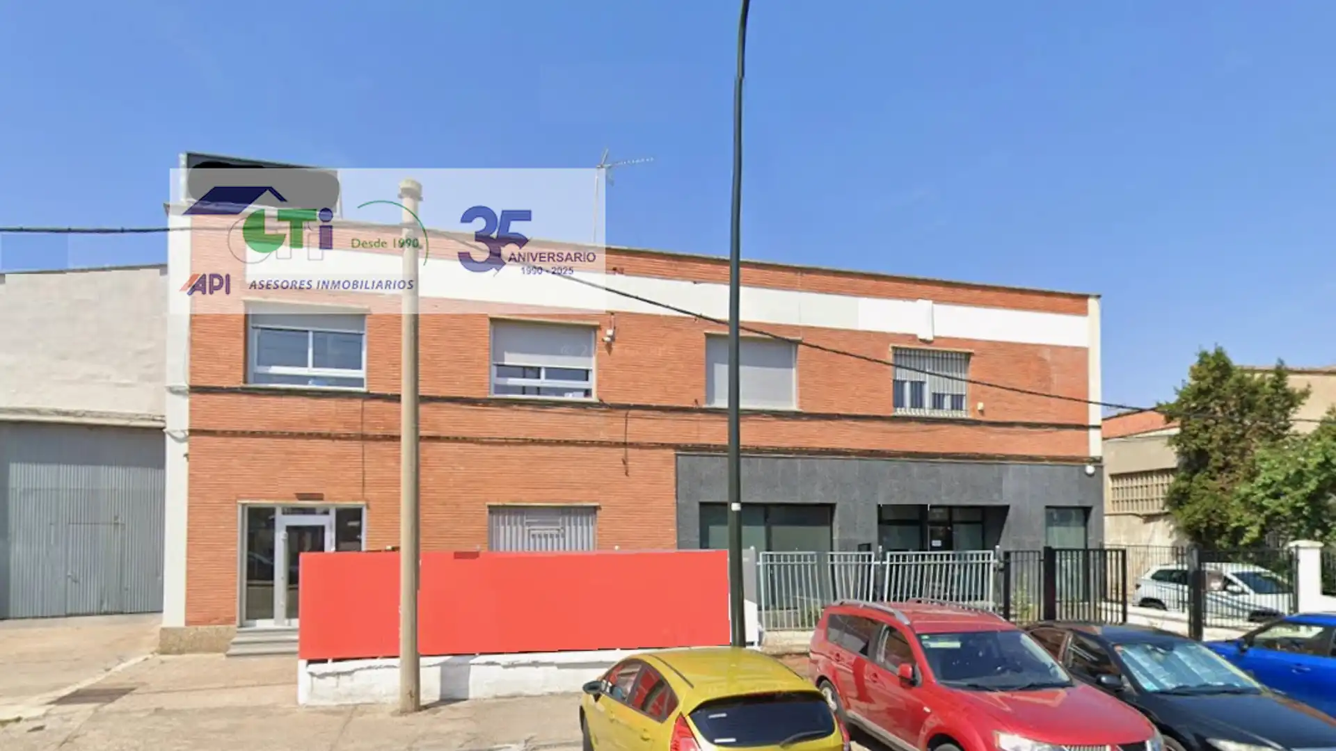 Exterior view of Premises for sale in  Zaragoza Capital