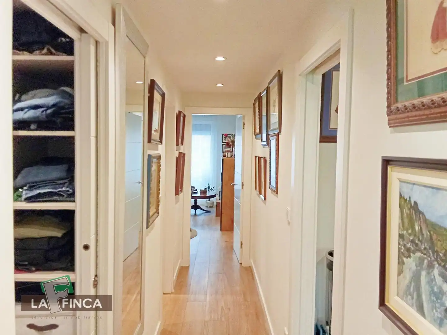 Wohnung zum Verkauf in Oviedo  mit Heizung, Terrasse und Abstellraum