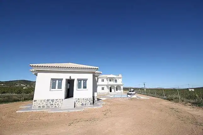 Villa mit Pool zum Verkauf in El Pinós / Pinoso, imagen 17