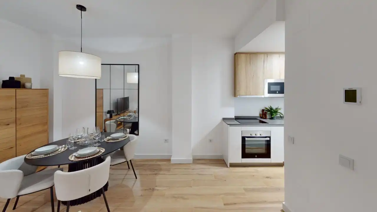 Estudio en venta en Calle Lagunillas, 48, La Victoria