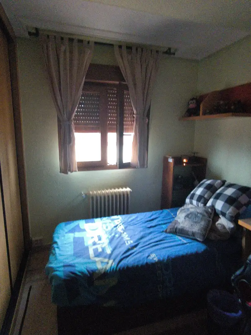 Habitación de Ático en venta en Olmedo con Calefacción, Parquet y Terraza