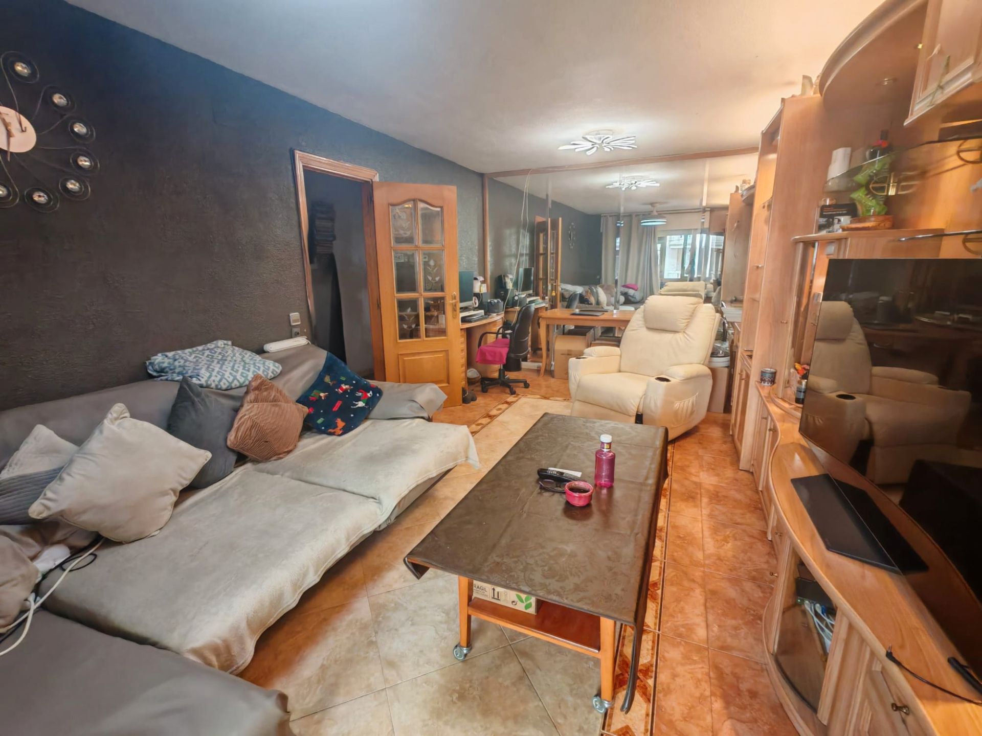 Sala d'estar de Pis en venda en Fuenlabrada amb Calefacció, Parquet i Terrassa