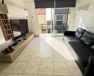 Sala d'estar de Dúplex de lloguer en Candelaria amb Terrassa i Moblat