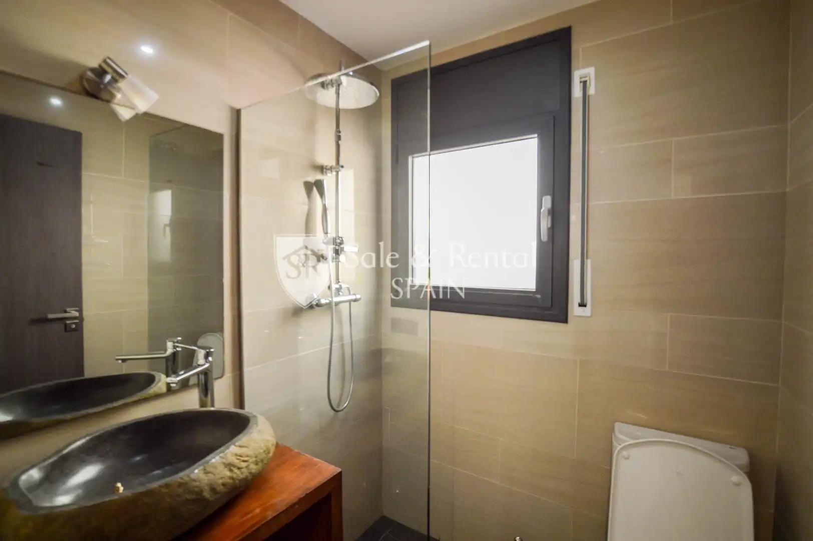 Bany de Casa o xalet en venda en Lloret de Mar amb Aire condicionat, Jardí privat i Terrassa