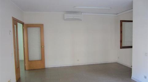 Foto 2 de Piso en venta en Santiago, Eixample Sud – Migdia, Girona