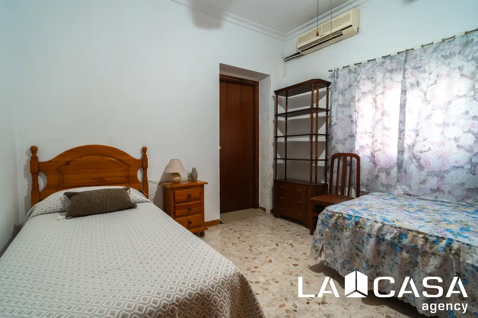 Habitación de Casa o chalet en venta en Sevilla con Aire acondicionado, Terraza y Balcón