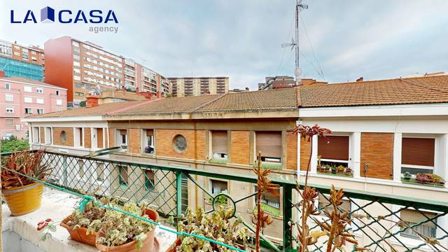 Piso en Venta en Aurrekoetxea Kalea en Iturralde