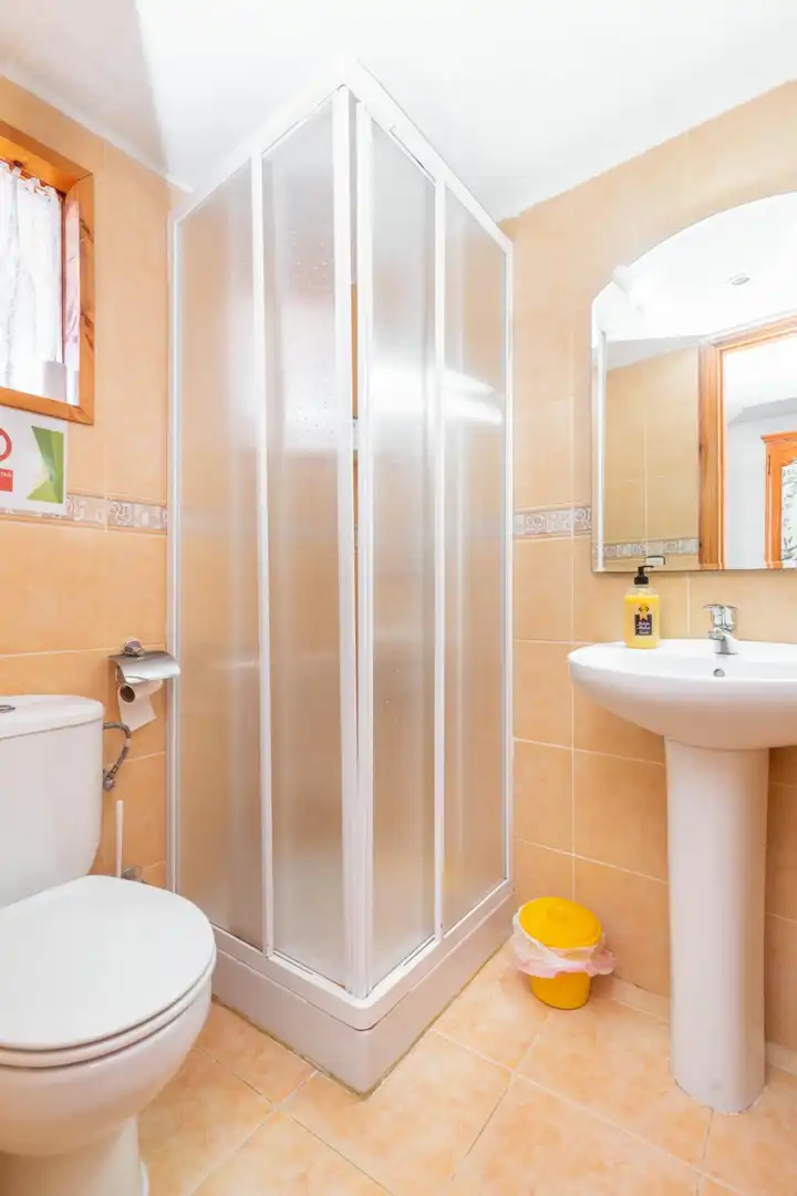 Baño de Casa o chalet en venta en Cudillero con Calefacción, Jardín privado y Terraza