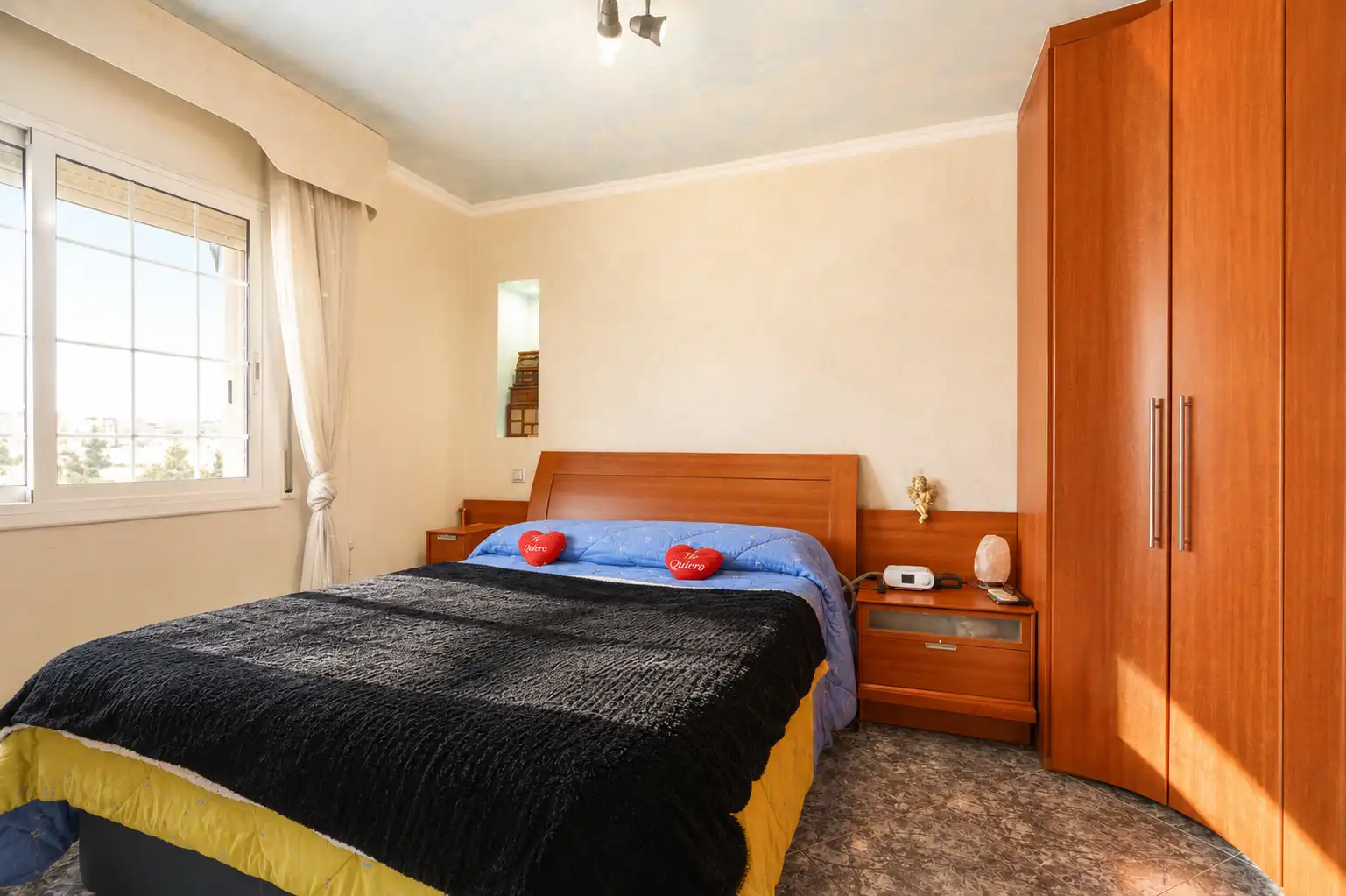 Bedroom of Flat for sale in Santa Coloma de Gramenet  with Air Conditioner and Terrace