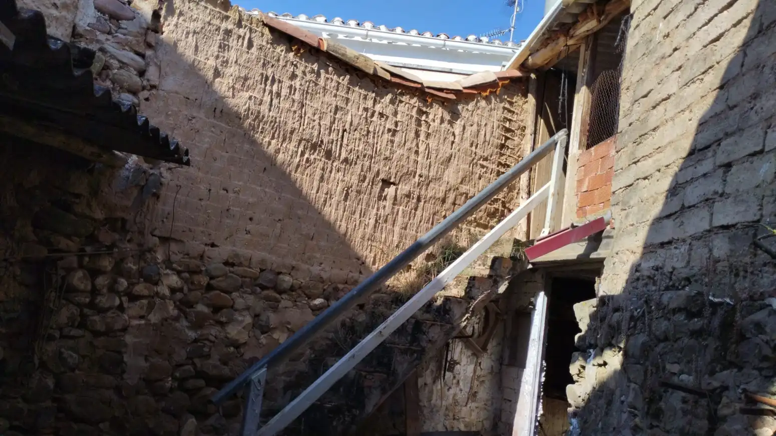 Vista exterior de Casa adosada en venta en El Redal con Terraza y Amueblado