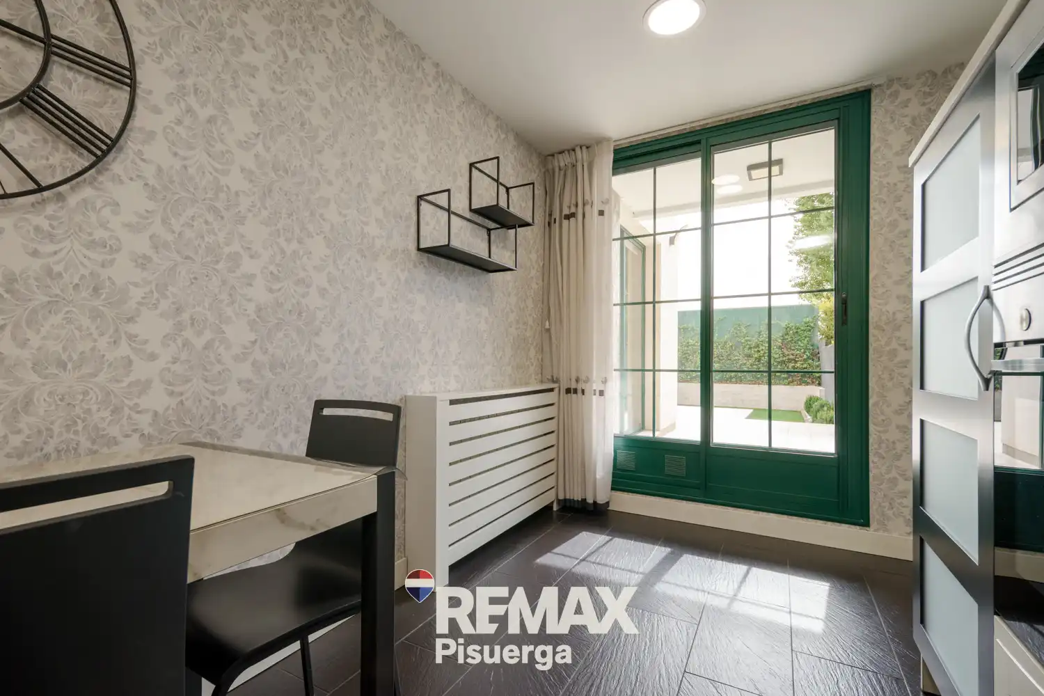 Villa mit Pool zum Verkauf in Calle José María Castilviejo 41, imagen 20
