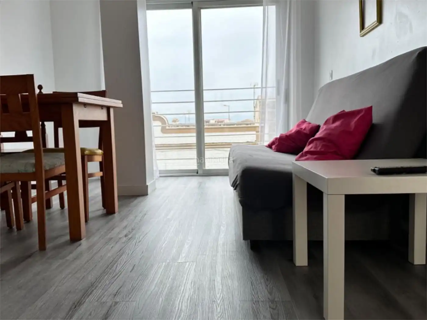 Apartamento con ascensor en venta en Calle Coronel Francisco Valdés 12, imagen 3
