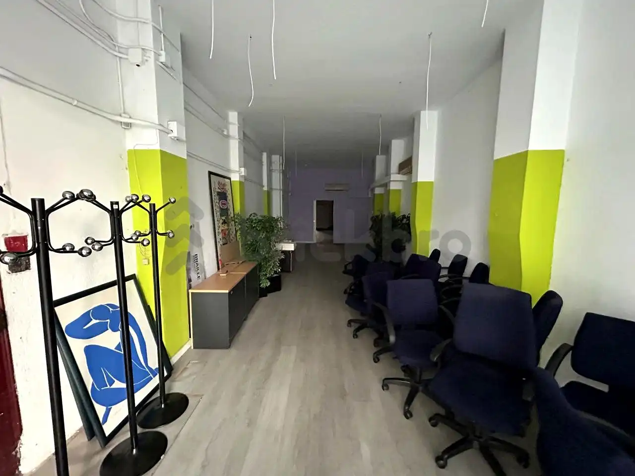 Business premises for sale in De Calàbria, imagen 4