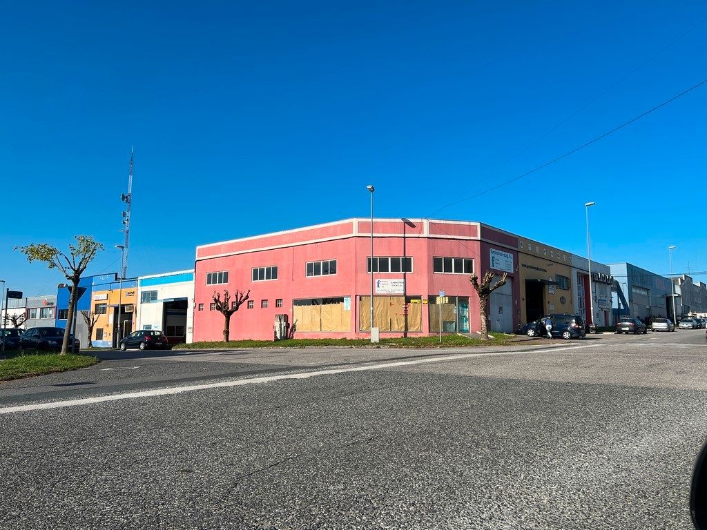 Nau industrial en venda a Rúa da Industria, 99, Parroquias del Este