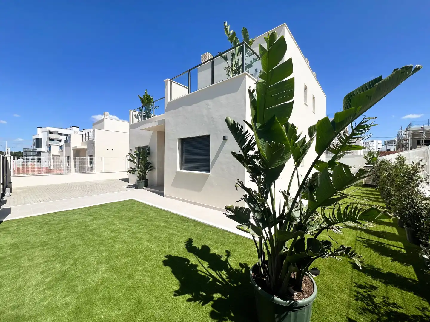Chalet con piscina en venta en Manuel Ríos Moreno 2, imagen 3