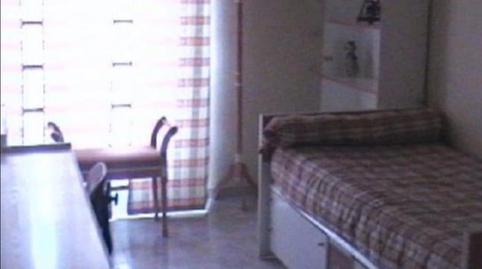 Foto 4 de Apartamento en venta en Baeza, Jaén