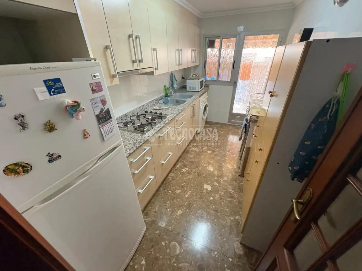 Cocina de Piso en venta en Burjassot con Aire acondicionado y Balcón