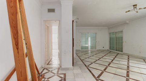 Foto 3 de Dúplex en venta en C/ Califa-res las Lolas, Nueva Andalucía centro, Marbella