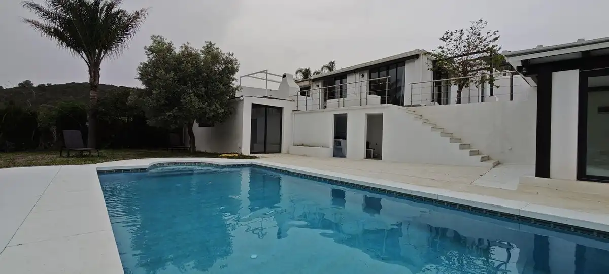 Piscina de Casa o xalet en venda en Marbella amb Aire condicionat, Jardí privat i Piscina