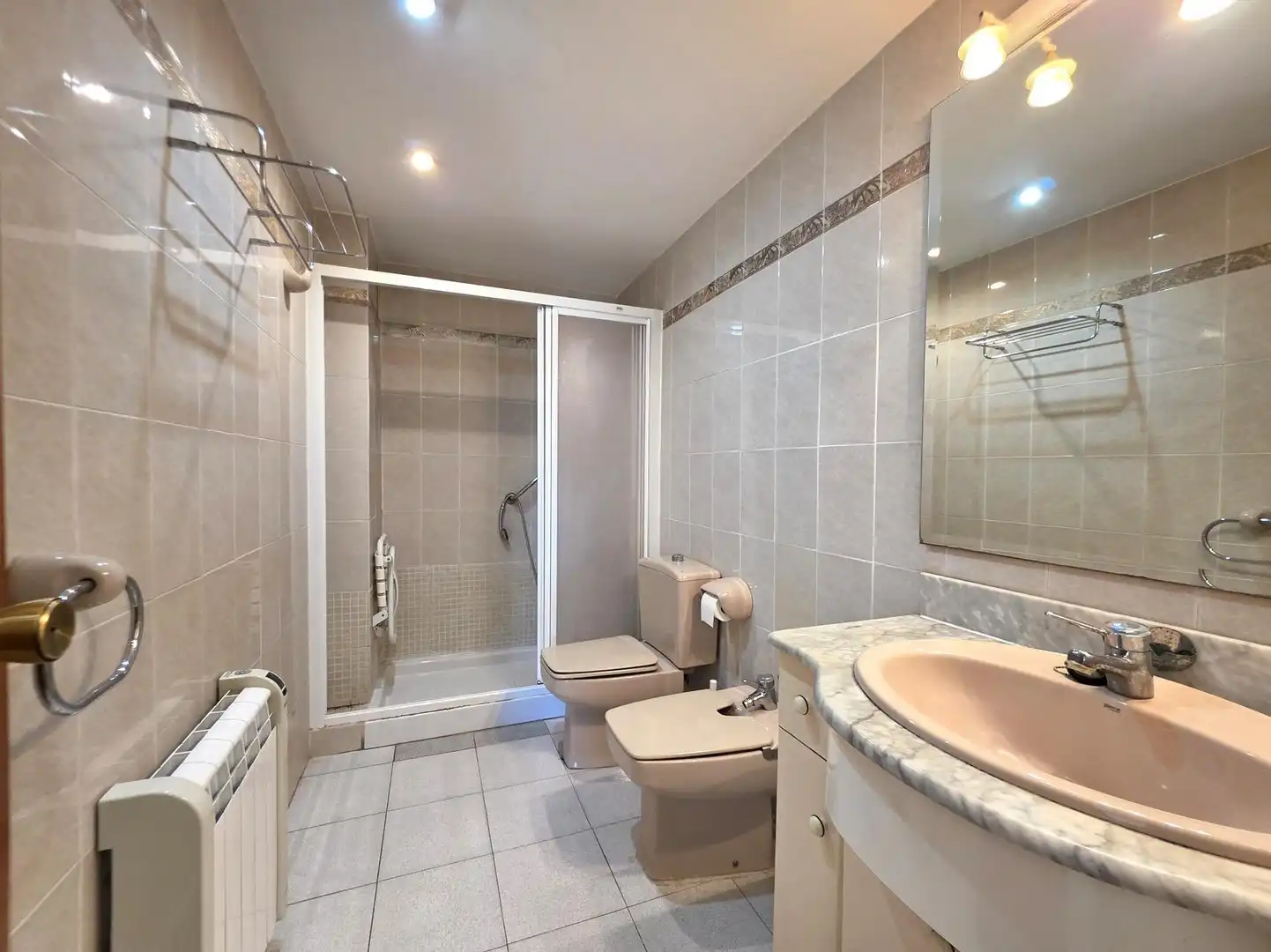 Bathroom of Attic for sale in Castellón de la Plana / Castelló de la Plana  with Air Conditioner, Heating and Terrace