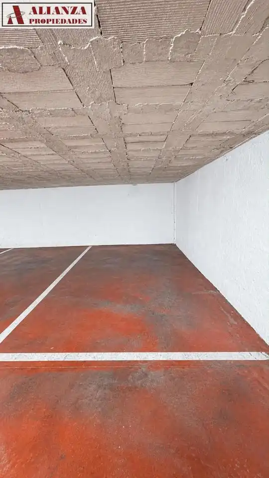 Parking of Garage for rent in Cruz de Humilladero