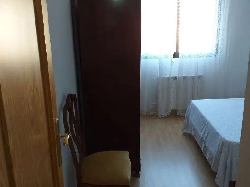 Habitación de Dúplex de alquiler en Linares con Aire acondicionado, Calefacción y Terraza