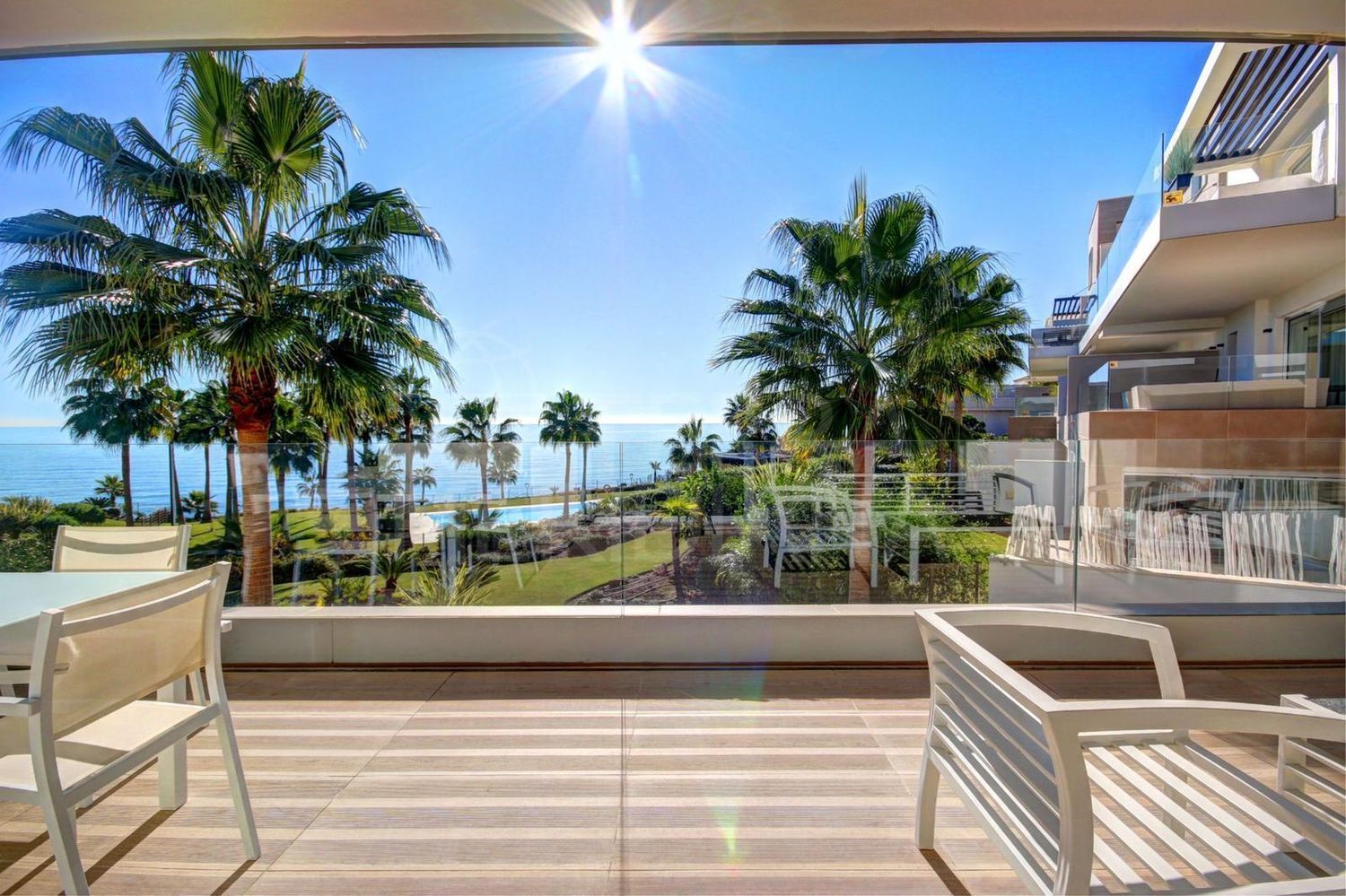Terrace of Flat to rent in Estepona  with Air Conditioner, Terrace and Storage room