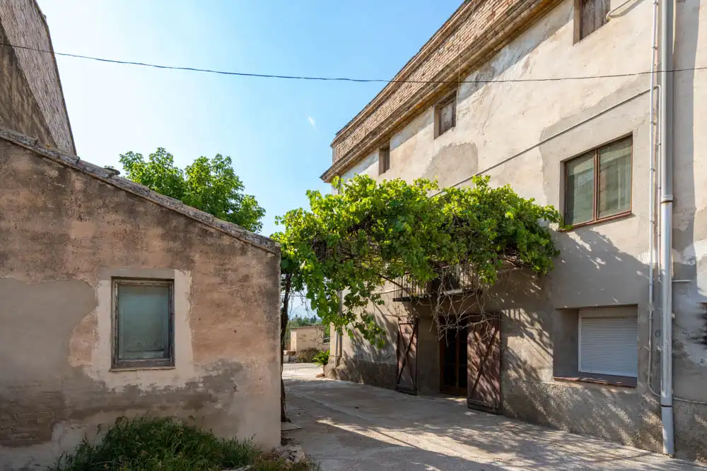 Vista exterior de Finca rústica en venda en Tortosa amb Terrassa i Moblat