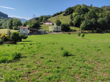 Rustikales Grundstück zum Verkauf in Grado