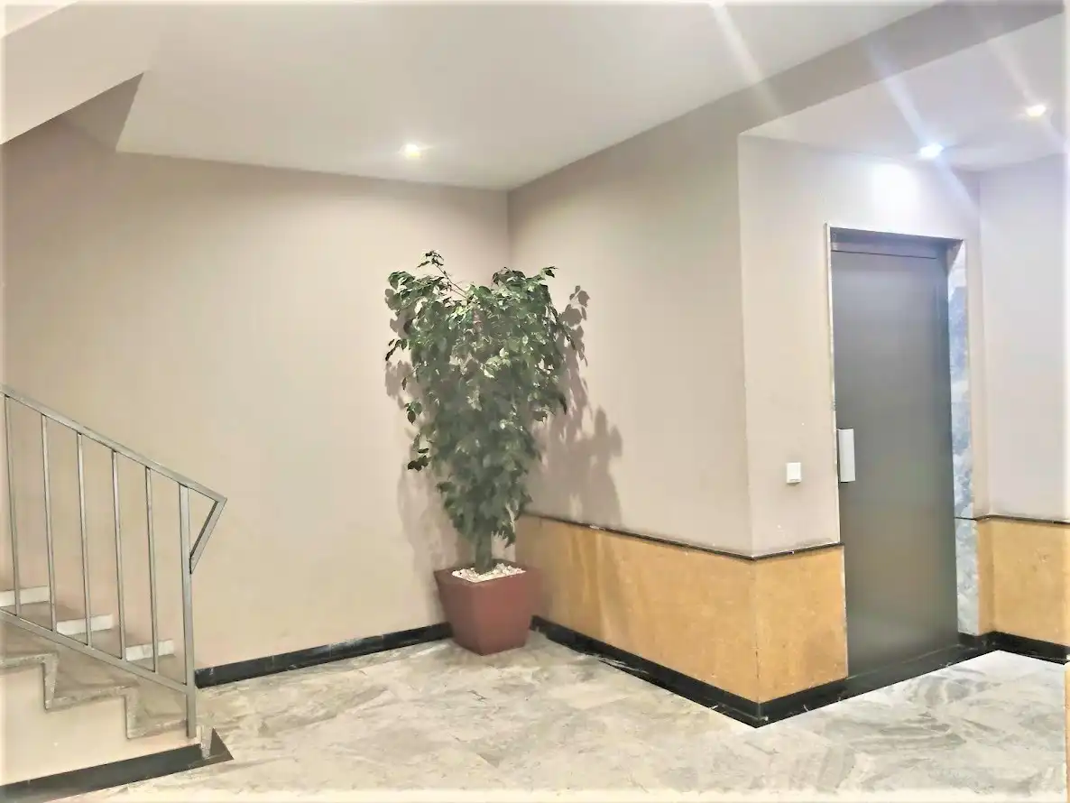 Wohnung zum Verkauf in Lleida mit Klimaanlage, Heizung und Möbliert