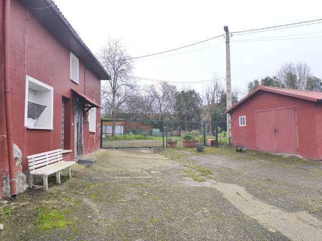 Casa-chalet en Venta en LGR PREMOÑO en Las Regueras