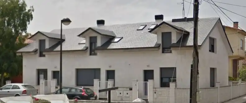 Vista exterior de Piso en venta en Torrelavega 