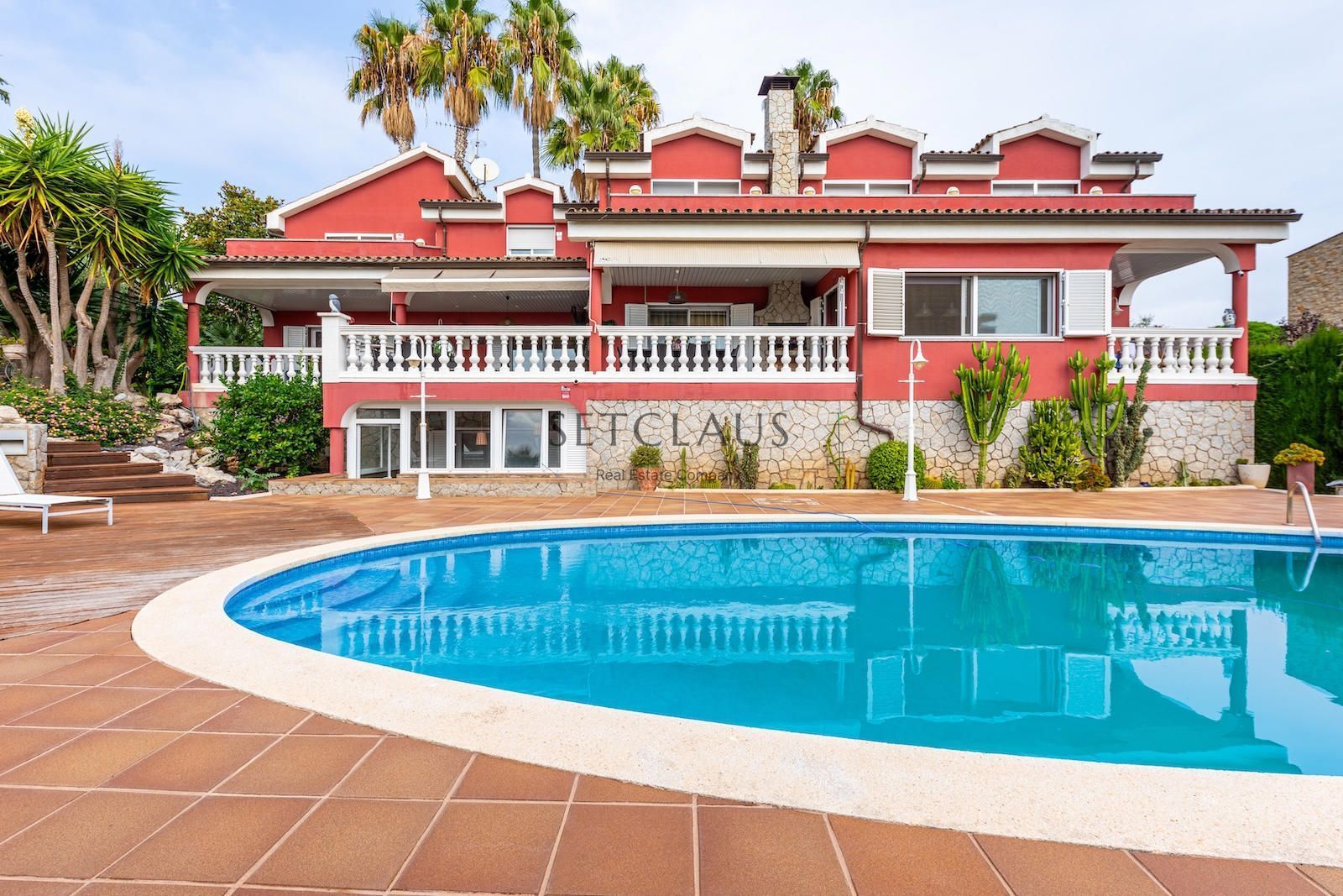 Exterior view of House or chalet for sale in Alella  with Air Conditioner, Heating and Private garden