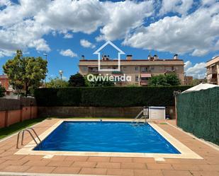 Swimming pool of Flat for sale in Parets del Vallès  with Air Conditioner and Swimming Pool