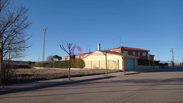 Terreno residencial en Venta en El MArques en Buniel