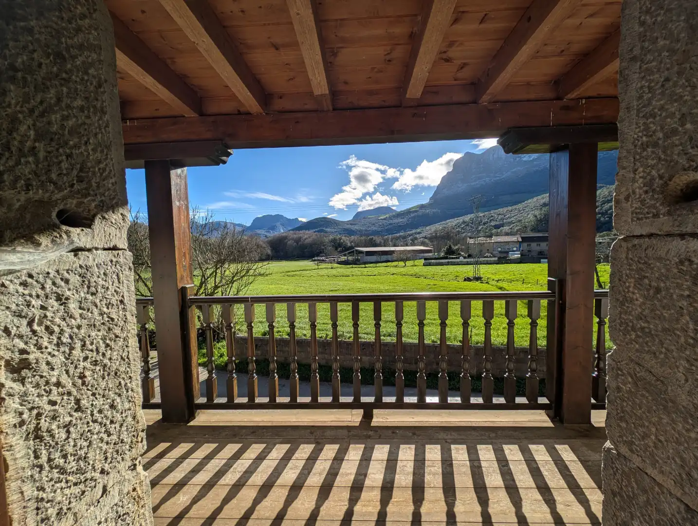 Casa o xalet en venda a Ruesga - BARRIO ANCILLO, 38, Ruesga