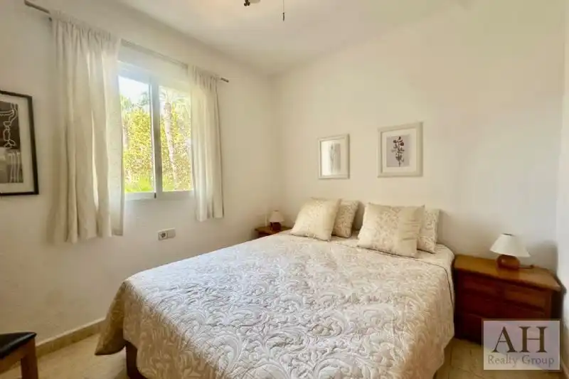 Bedroom of Apartments for sale in L'Alfàs del Pi