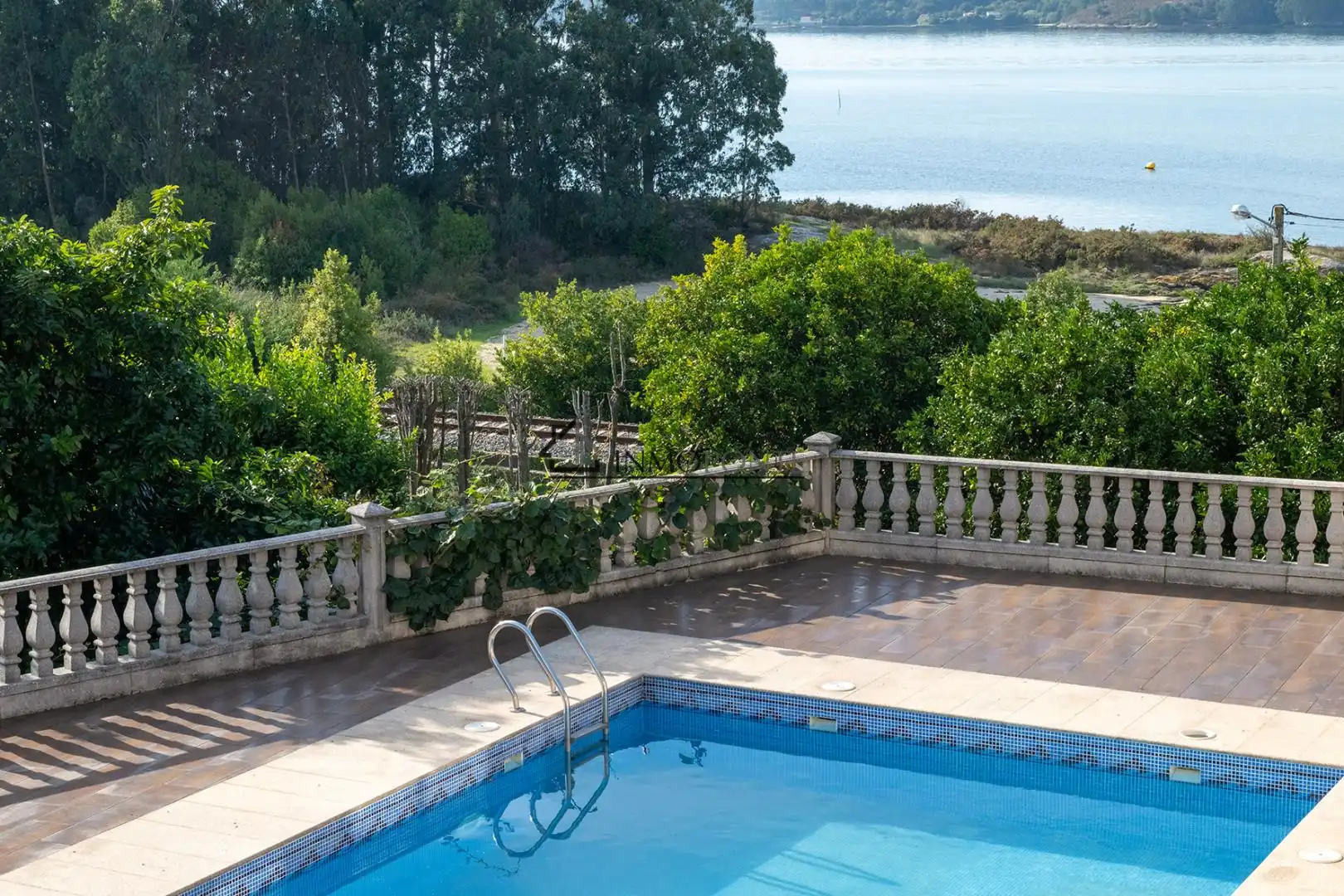 Swimming pool of Houses for sale in Vilagarcía de Arousa  with Private garden