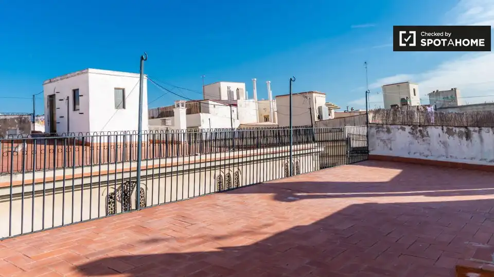 Flat with terrace to rent in Ciutat Vella, imagen 10