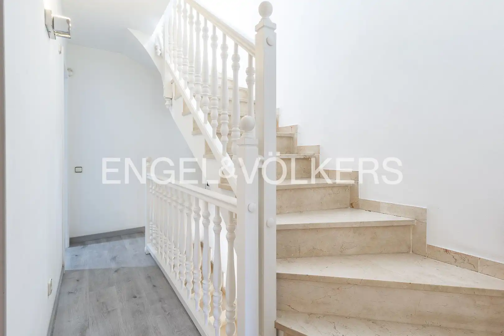 Houses for sale in Badalona  with Air Conditioner, Heating and Private garden