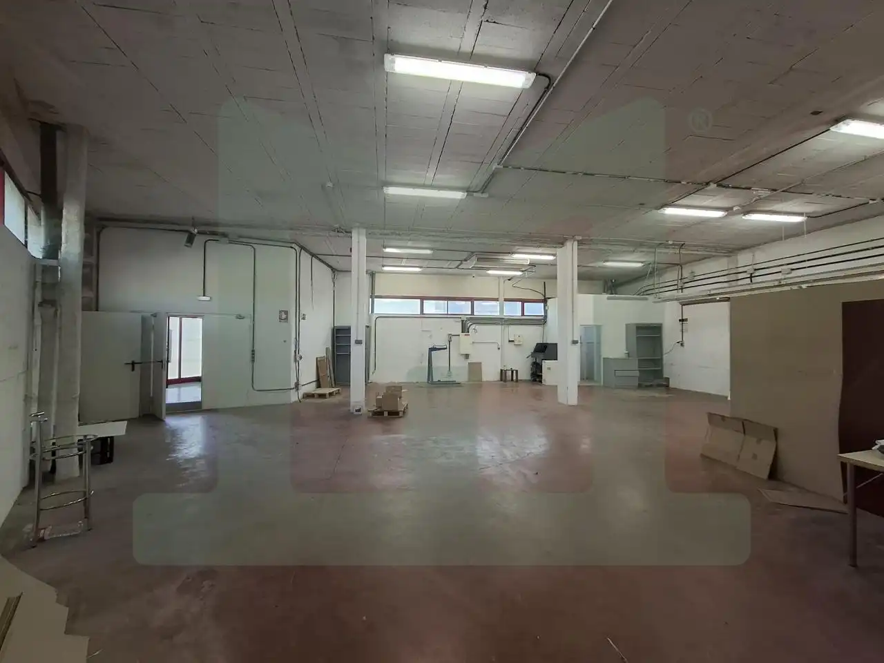 Fabrikhallen zur Miete in Valdemoro